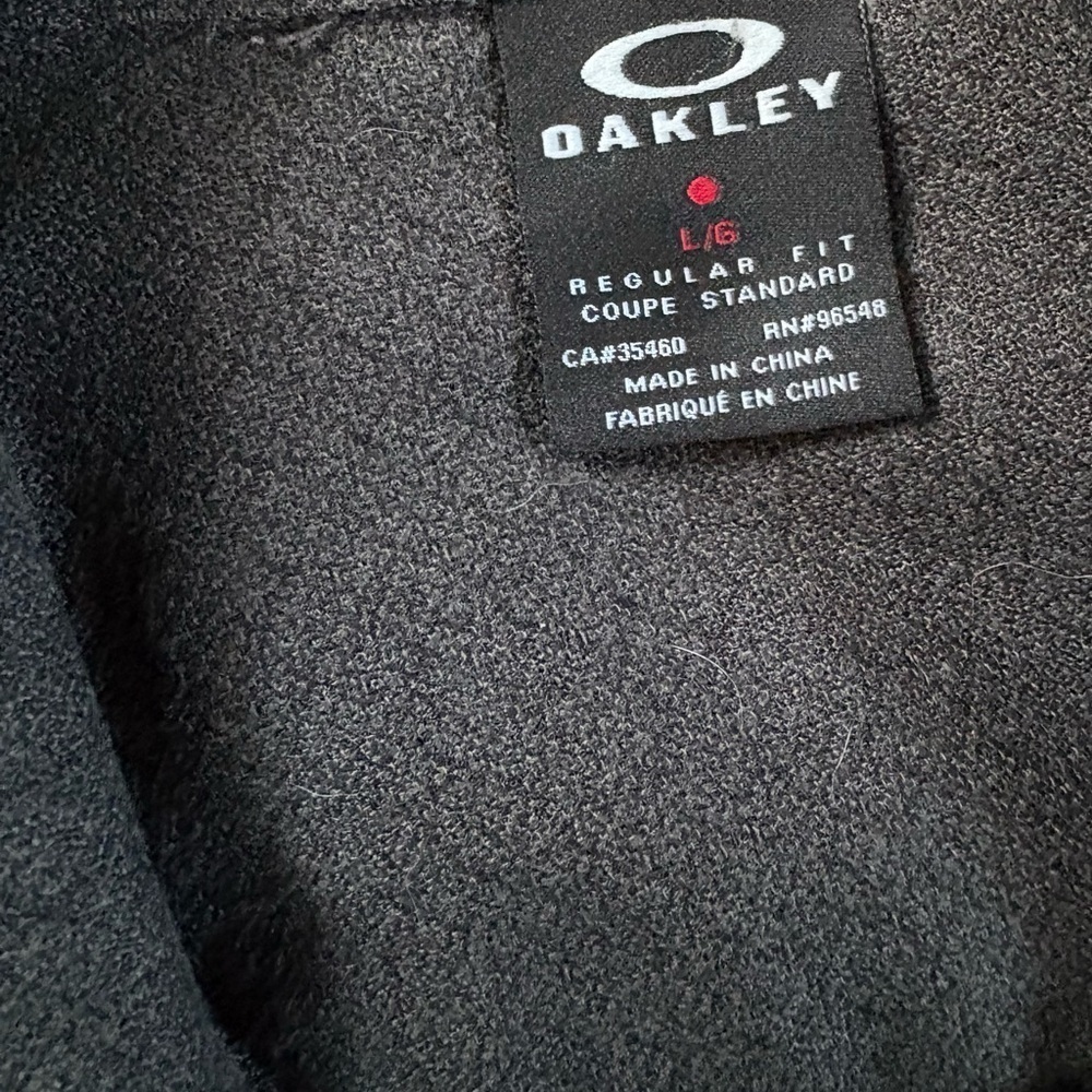 Oakley Long Sleeves Gray Button-Up Men’s Shirt, 2 Pockets Size: Large - Picture 11 of 11